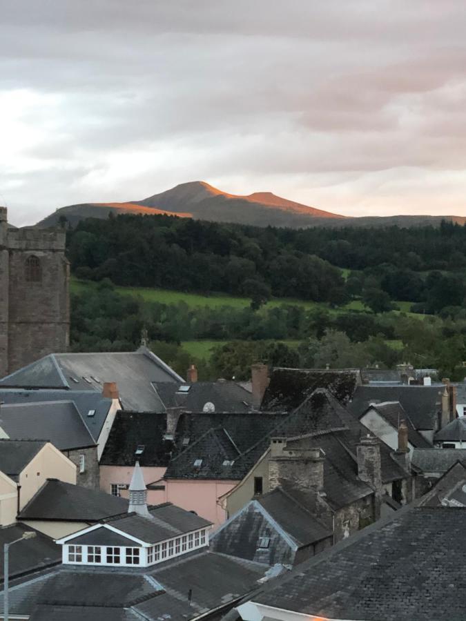 Mount Street House Bed and Breakfast Brecon Buitenkant foto